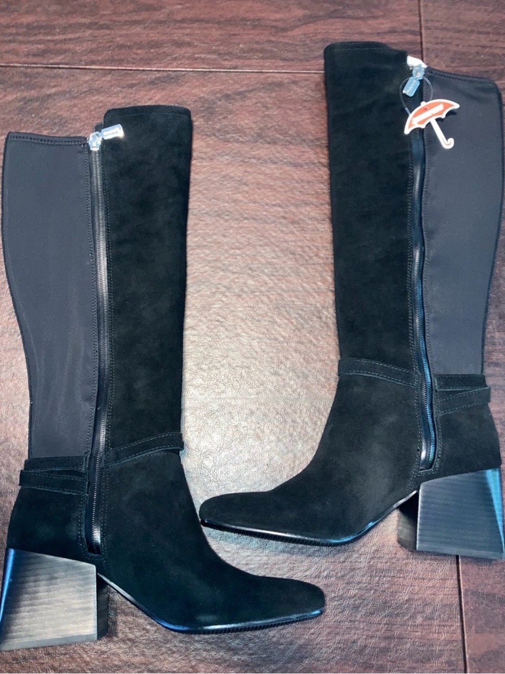 NIB/NWT BLONDO Leather/Suede Twyla
Waterproof Knee High Boot 7 Black - Picture 5 of 8